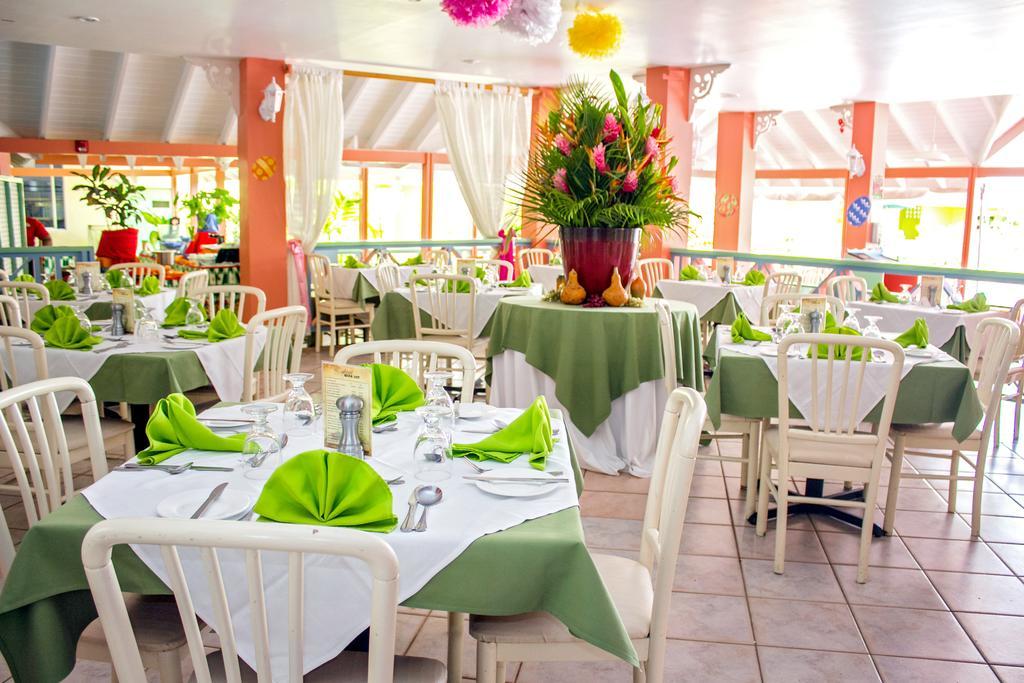 Bay Gardens Hotel Gros Islet Exteriör bild